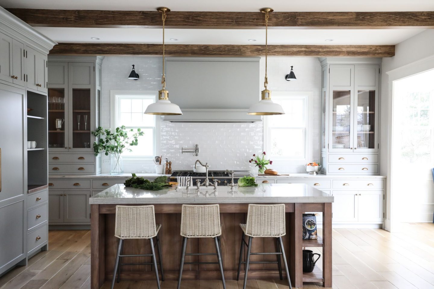 classic wood kitchen design