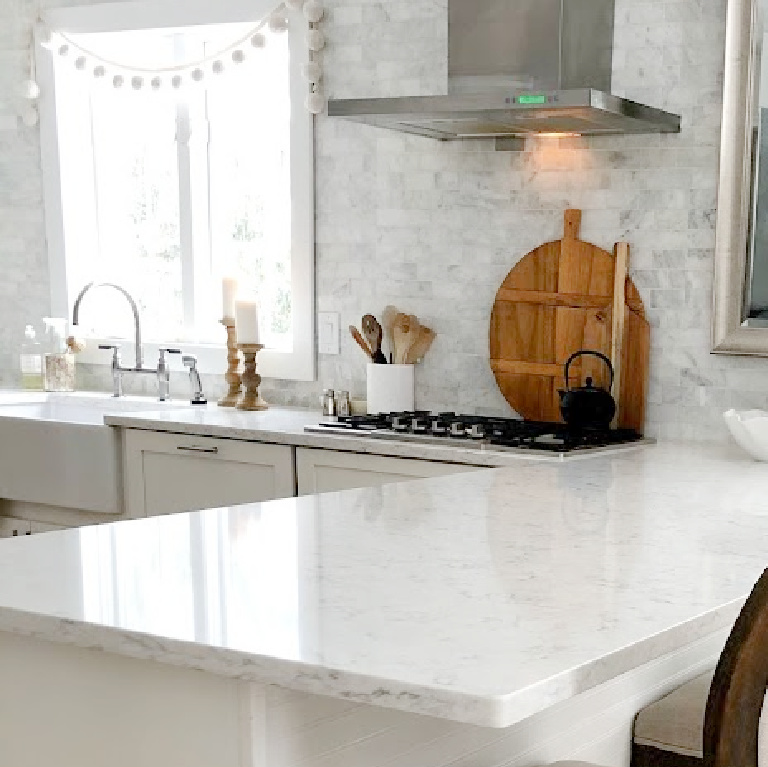 Marble Countertops: 9 Tips for Choosing a White Marble Slab