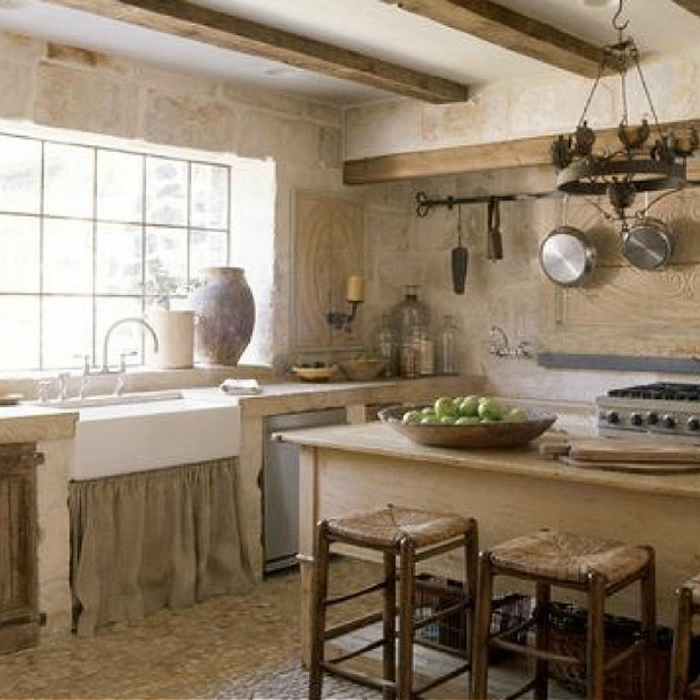 25 Farmhouse Kitchen Ideas That Are Undeniably Charming