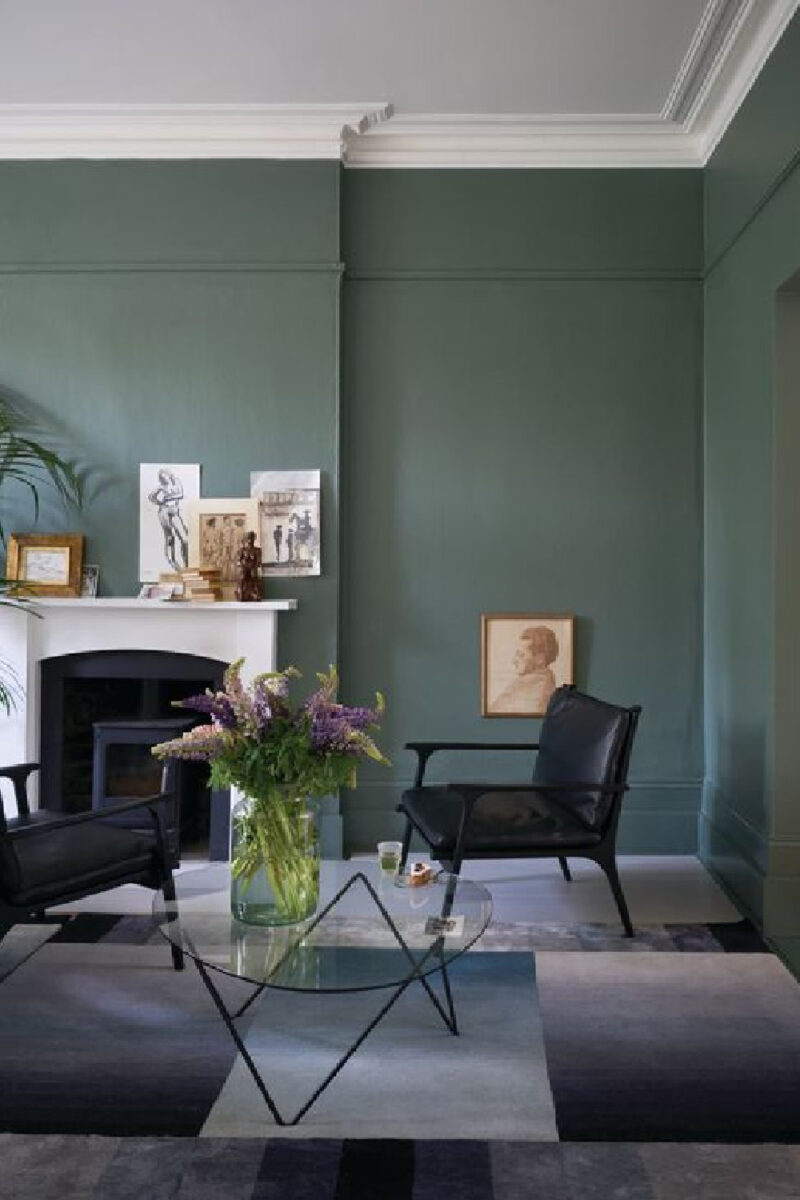 Dark Green Paint Colors & Autumnal Green Inspiration - Hello Lovely