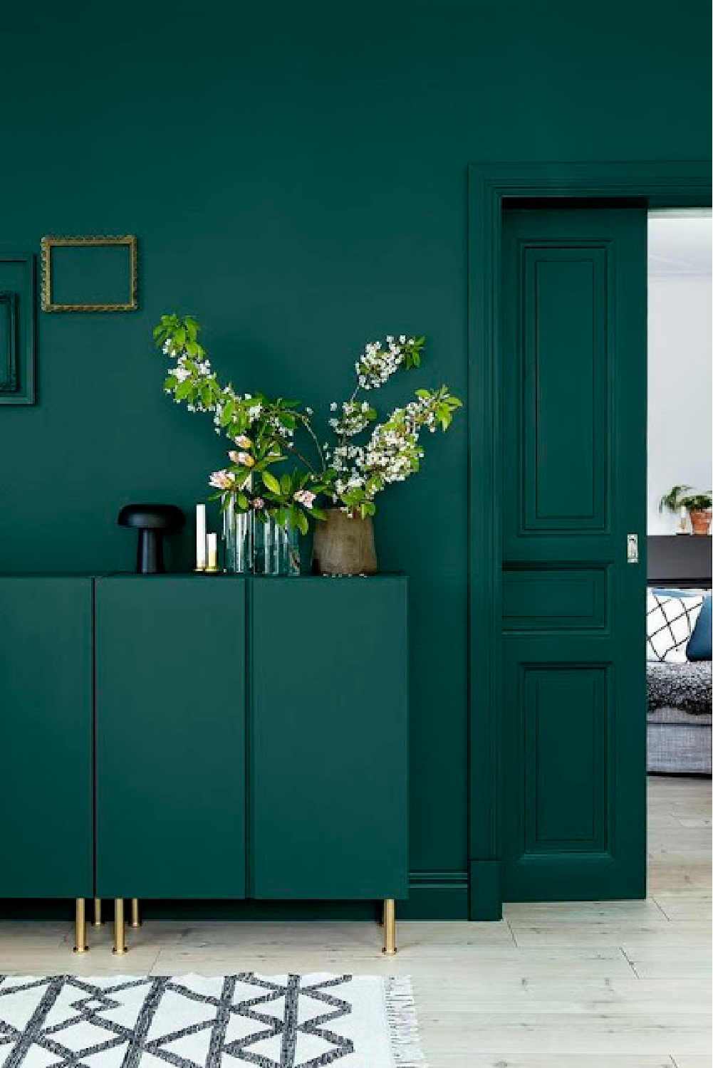 Dark Green Paint Colors & Autumnal Green Inspiration - Hello Lovely