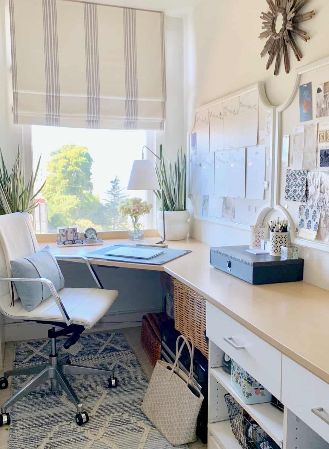 Light & Airy Home Office Setup  Cozy home office, Home office setup, Office  room decor