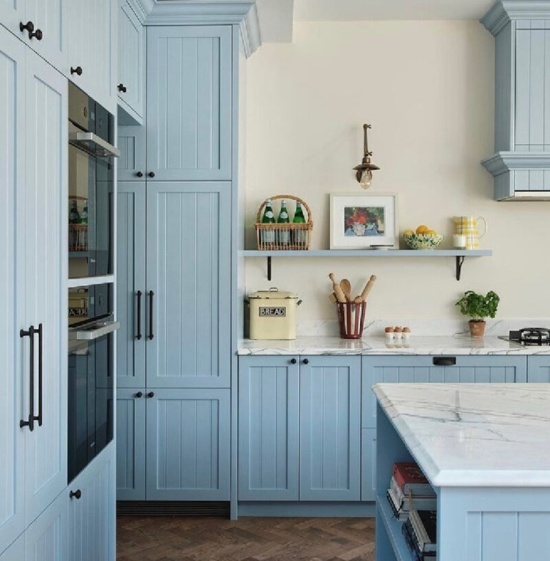 22 Amazing Blue Paint Colors for Kitchen Cabinets: Which Speaks to You ...