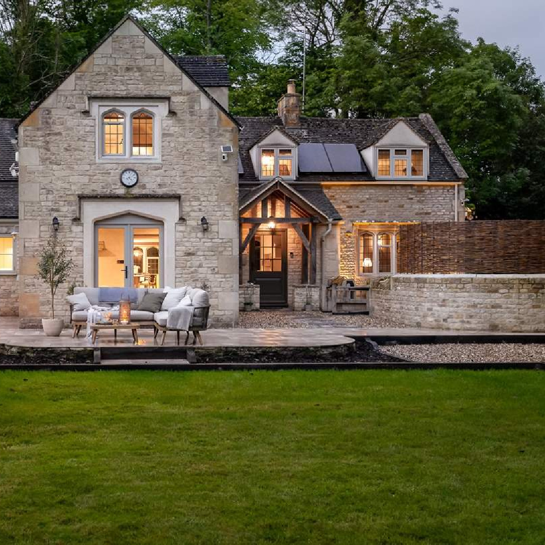 Amoretta - luxury Cotswolds cottage in Stow-on-the-Wold with rustic elegant interiors and stone - offered by Boutique Retreats in the UK. #cotswoldscottage