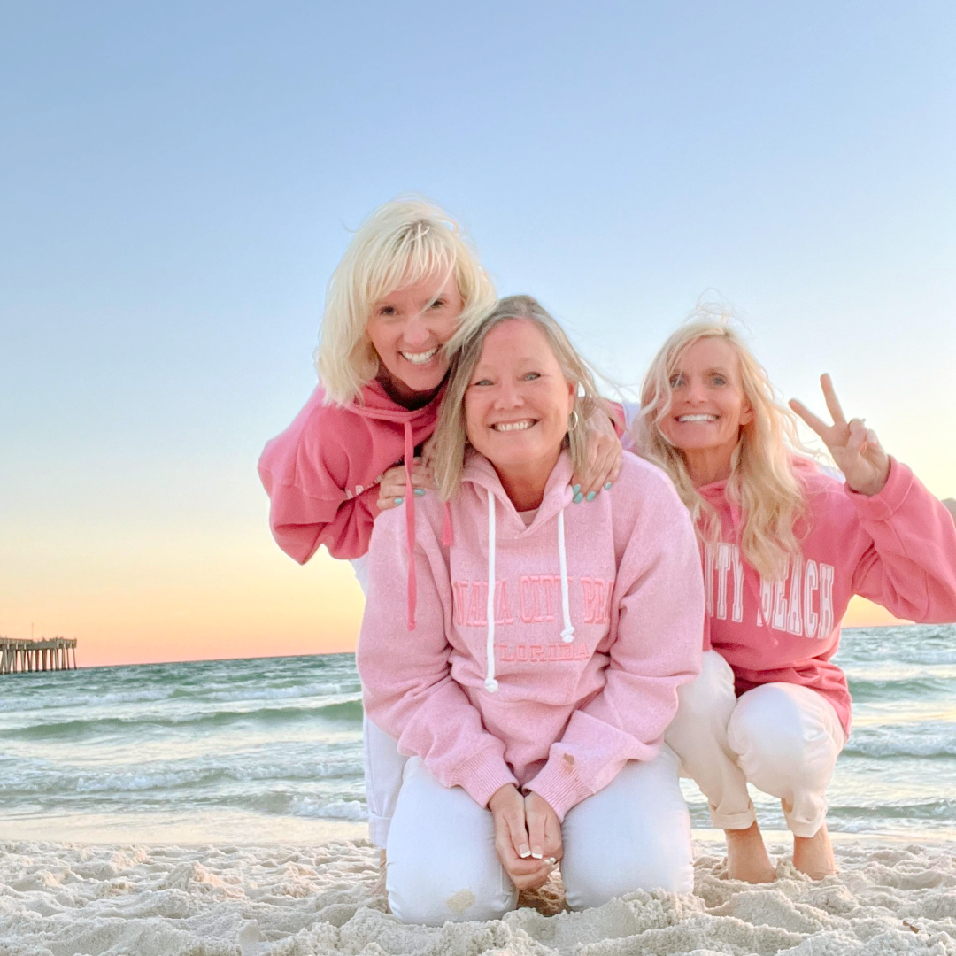 Michele of Hello Lovely andn sisters on Florida beach - 2024. #summersisters