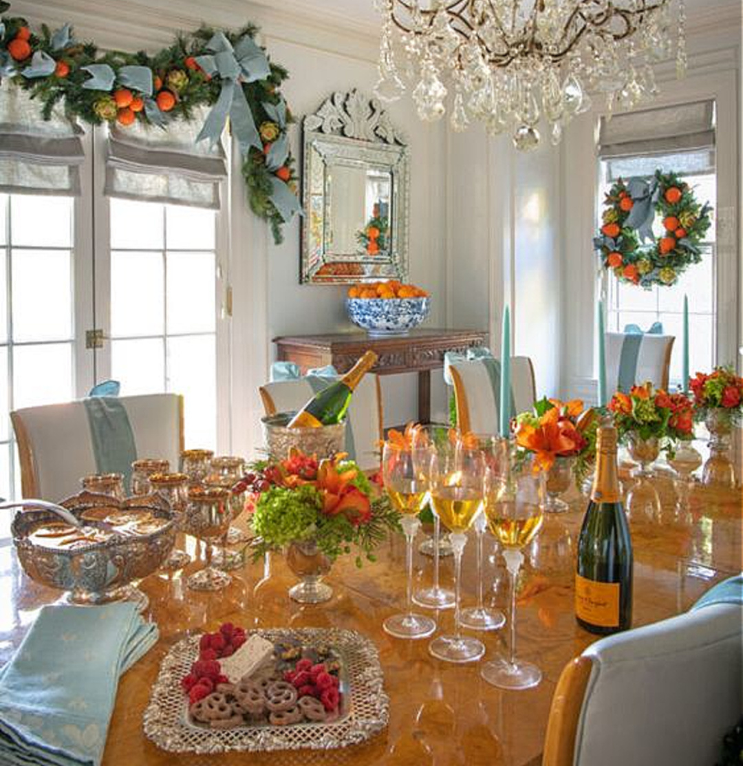 Dunbar Road via The Glam Pad - Christmas decorating with citrus, greenery, and old fashioned charm. #holidaydecor