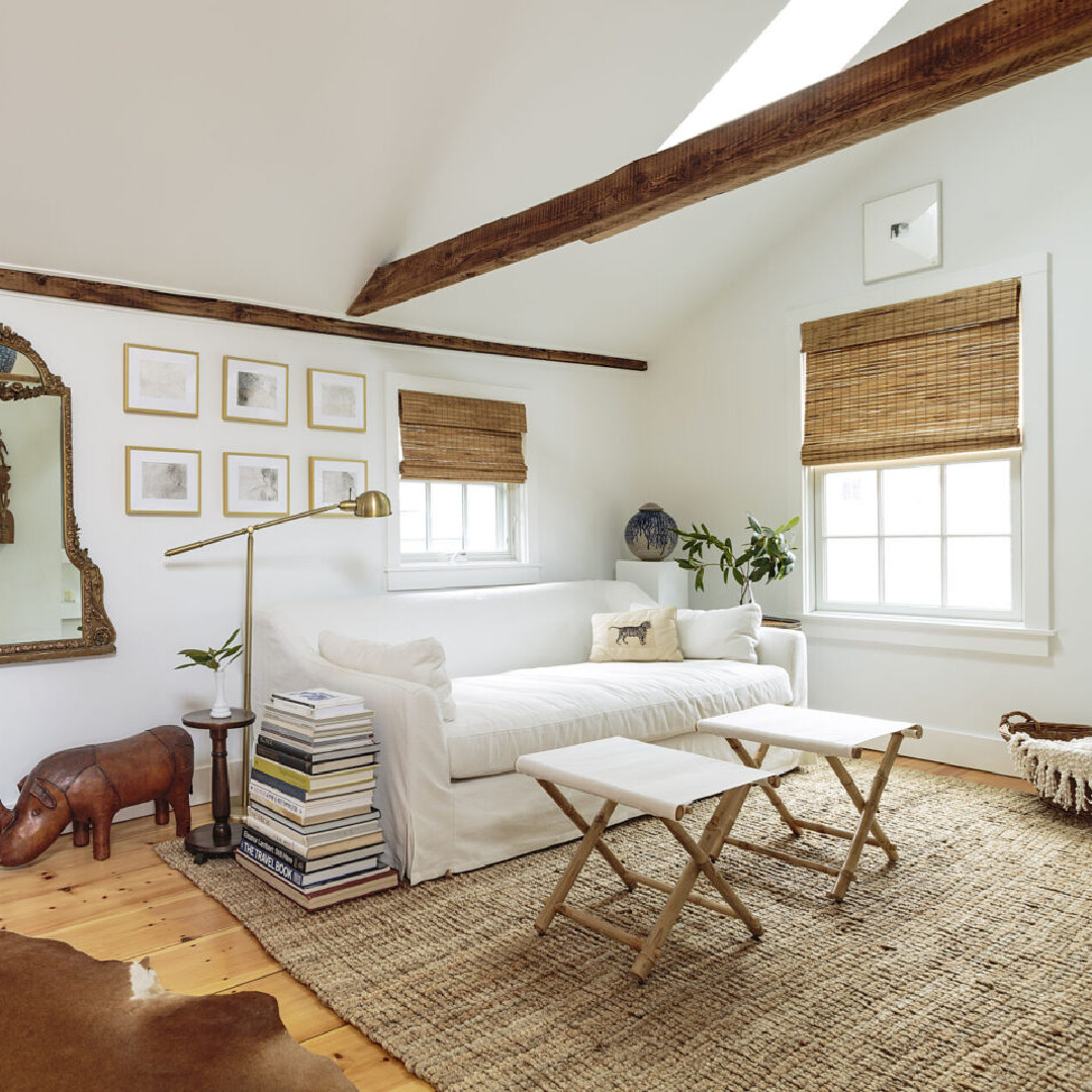 Romantic, ethereal white living room with natural textures from Fifi O'Neill's SHADES OF WHITE (CICO Books, 2021). #fifioneill #whitesofas